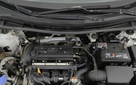 Hyundai Solaris II рестайлинг, 2015 год, 820 000 рублей, 24 фотография