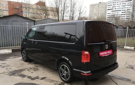 Volkswagen Multivan T6 рестайлинг, 2018 год, 5 050 000 рублей, 6 фотография