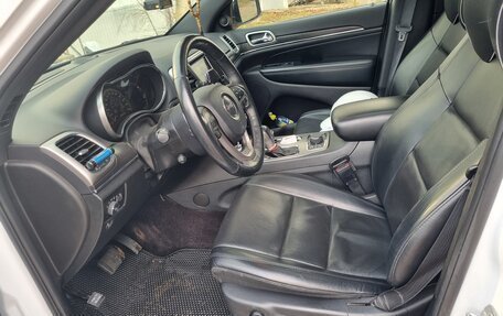 Jeep Grand Cherokee, 2018 год, 3 900 000 рублей, 17 фотография