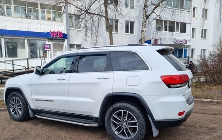 Jeep Grand Cherokee, 2018 год, 3 900 000 рублей, 20 фотография