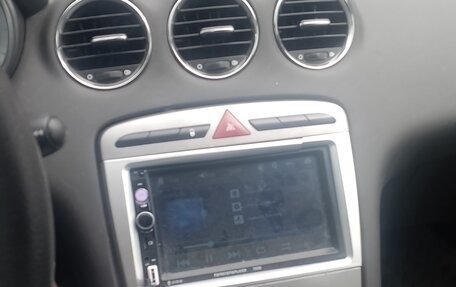 Peugeot 308 II, 2011 год, 380 000 рублей, 2 фотография