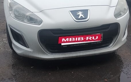 Peugeot 308 II, 2011 год, 380 000 рублей, 4 фотография