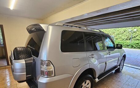 Mitsubishi Pajero IV, 2011 год, 1 700 000 рублей, 6 фотография