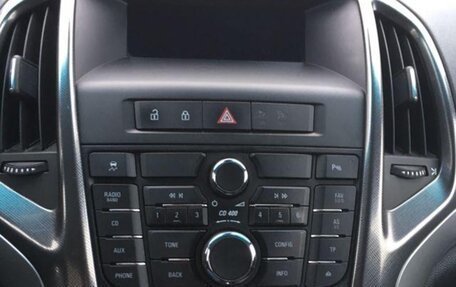 Opel Astra J, 2011 год, 570 000 рублей, 10 фотография