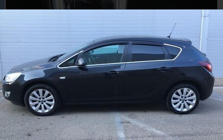 Opel Astra J, 2011 год, 570 000 рублей, 14 фотография