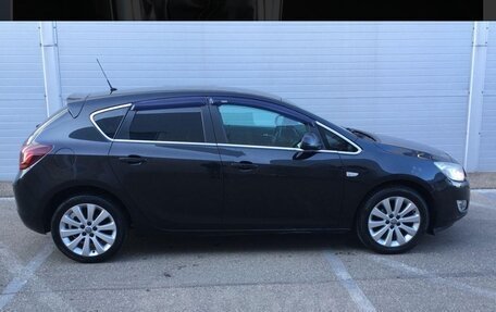 Opel Astra J, 2011 год, 570 000 рублей, 15 фотография
