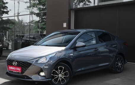 Hyundai Solaris II рестайлинг, 2021 год, 1 747 000 рублей, 1 фотография