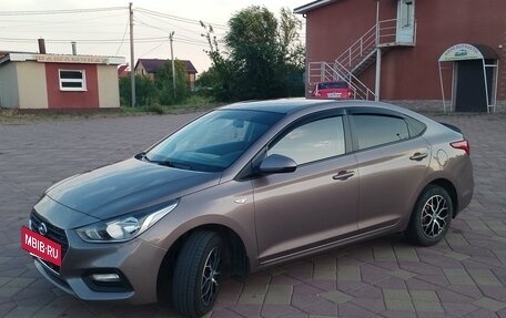 Hyundai Solaris II рестайлинг, 2018 год, 1 230 000 рублей, 3 фотография