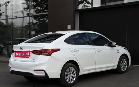 Hyundai Solaris II рестайлинг, 2019 год, 1 337 000 рублей, 5 фотография