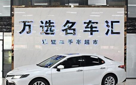 Toyota Camry, 2022 год, 2 650 000 рублей, 3 фотография