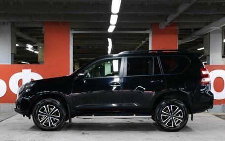 Toyota Land Cruiser Prado 150 рестайлинг 2, 2016 год, 3 298 000 рублей, 8 фотография