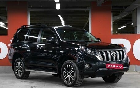 Toyota Land Cruiser Prado 150 рестайлинг 2, 2016 год, 3 298 000 рублей, 3 фотография