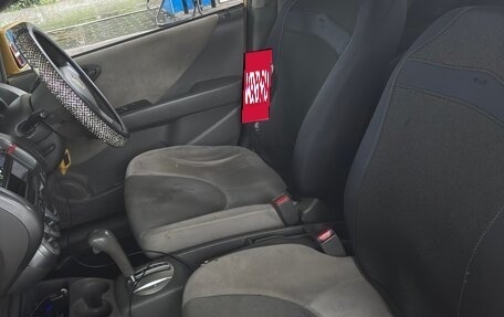 Honda Fit III, 2005 год, 350 000 рублей, 14 фотография