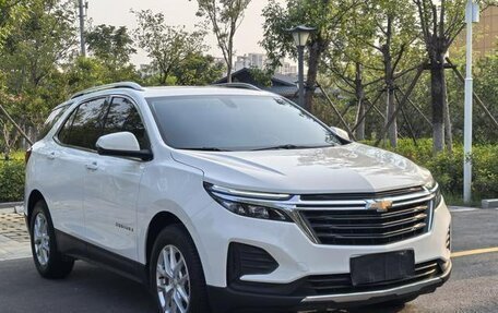 Chevrolet Equinox III, 2021 год, 1 930 000 рублей, 4 фотография
