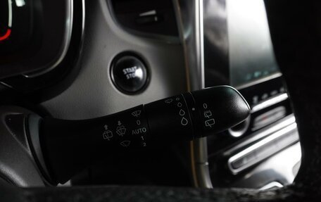 Renault Espace V рестайлинг, 2016 год, 1 785 000 рублей, 15 фотография