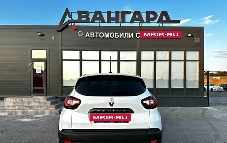 Renault Kaptur I рестайлинг, 2021 год, 1 370 000 рублей, 5 фотография