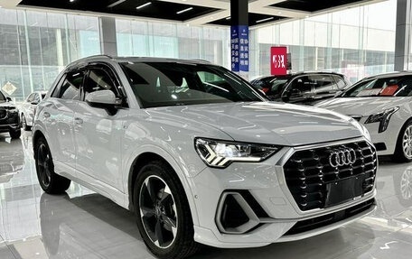Audi Q3, 2022 год, 2 600 000 рублей, 3 фотография