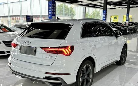 Audi Q3, 2022 год, 2 600 000 рублей, 4 фотография