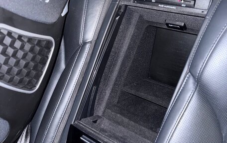Audi A8, 2011 год, 2 100 000 рублей, 10 фотография