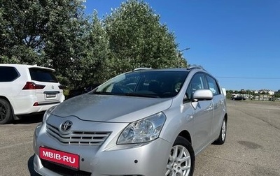 Toyota Verso I, 2010 год, 1 150 000 рублей, 1 фотография