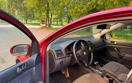 Volkswagen Golf V, 2005 год, 625 000 рублей, 5 фотография