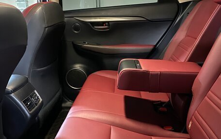 Lexus NX I, 2018 год, 3 000 000 рублей, 24 фотография