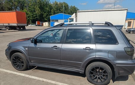 Mitsubishi Outlander III рестайлинг 3, 2008 год, 830 000 рублей, 5 фотография