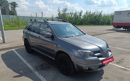 Mitsubishi Outlander III рестайлинг 3, 2008 год, 830 000 рублей, 3 фотография