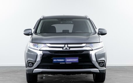 Mitsubishi Outlander III рестайлинг 3, 2016 год, 1 785 500 рублей, 3 фотография