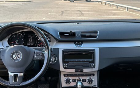 Volkswagen Passat B7, 2013 год, 1 039 000 рублей, 8 фотография