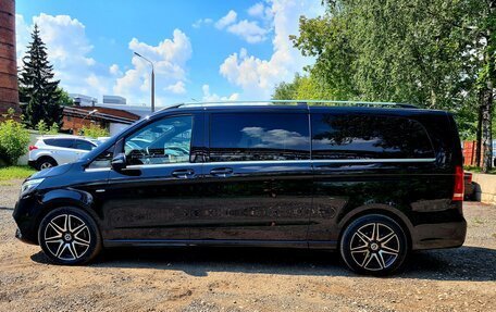 Mercedes-Benz V-Класс, 2019 год, 6 699 000 рублей, 4 фотография