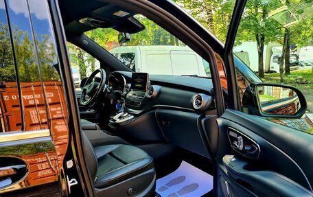 Mercedes-Benz V-Класс, 2019 год, 6 699 000 рублей, 15 фотография
