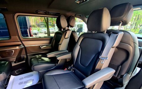 Mercedes-Benz V-Класс, 2019 год, 6 699 000 рублей, 17 фотография