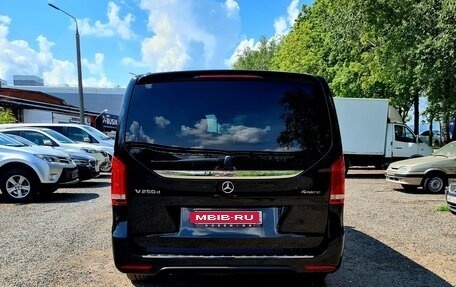 Mercedes-Benz V-Класс, 2019 год, 6 699 000 рублей, 7 фотография
