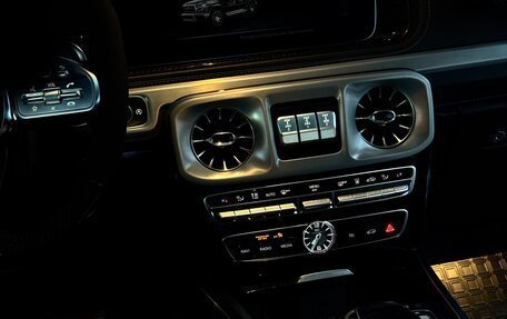 Mercedes-Benz G-Класс AMG, 2018 год, 15 500 000 рублей, 9 фотография