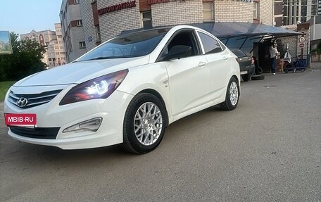 Hyundai Solaris II рестайлинг, 2015 год, 750 000 рублей, 5 фотография
