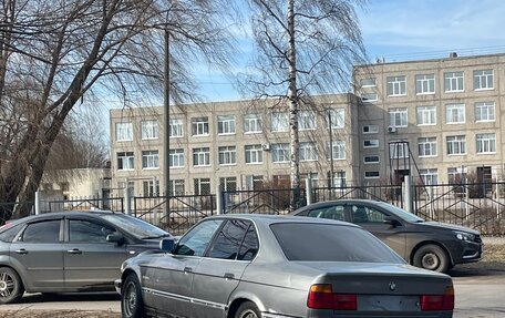 BMW 5 серия, 1991 год, 250 000 рублей, 19 фотография