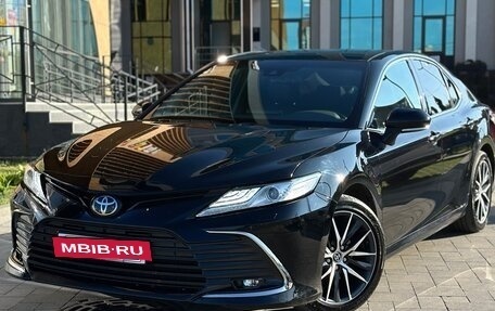 Toyota Camry, 2022 год, 3 950 000 рублей, 6 фотография