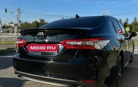 Toyota Camry, 2022 год, 3 950 000 рублей, 11 фотография