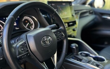 Toyota Camry, 2022 год, 3 950 000 рублей, 14 фотография