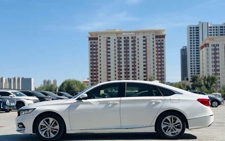 Honda Accord IX рестайлинг, 2021 год, 1 750 000 рублей, 4 фотография