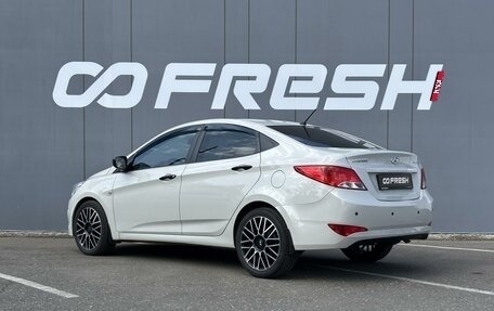 Hyundai Solaris II рестайлинг, 2015 год, 998 000 рублей, 2 фотография
