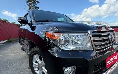 Toyota Land Cruiser 200, 2013 год, 5 200 000 рублей, 1 фотография