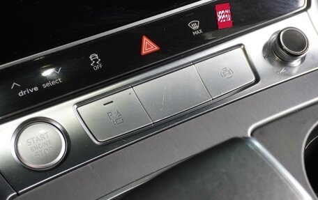 Audi A6, 2019 год, 3 255 000 рублей, 21 фотография