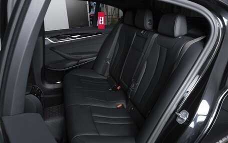 BMW 5 серия, 2019 год, 3 740 000 рублей, 9 фотография