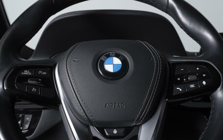 BMW 5 серия, 2019 год, 3 740 000 рублей, 21 фотография