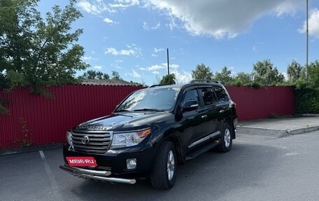 Toyota Land Cruiser 200, 2013 год, 5 200 000 рублей, 3 фотография