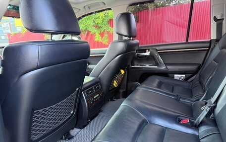 Toyota Land Cruiser 200, 2013 год, 5 200 000 рублей, 24 фотография