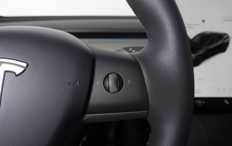 Tesla Model Y I, 2022 год, 3 779 000 рублей, 21 фотография