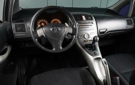 Toyota Auris II, 2007 год, 749 000 рублей, 6 фотография